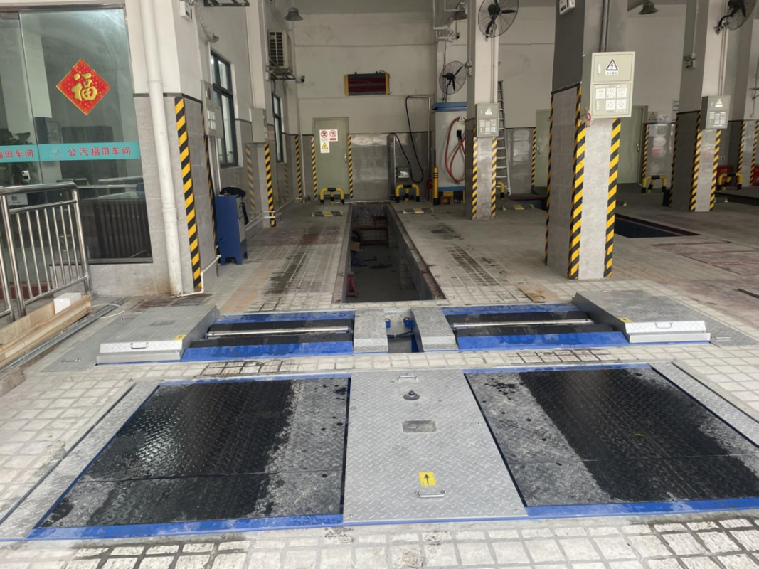 Оборудование для проверки транспортного средства CTFZ-15JZ Проверяющий роликовые тормоза противоположные силы Проверяющий автомобильные тормоза с подъемником