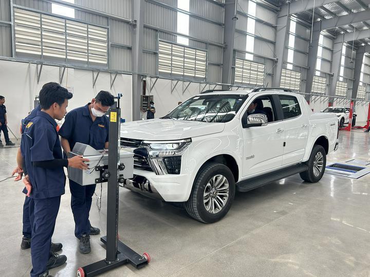 Марка Cartesy CTGT-3-3C Роликовая испытательная линия для транспортных средств Trinity Роликовый тестер тормозов с однопластинчатым тестером бокового скольжения с нагрузкой на ось для легковых автомобилей