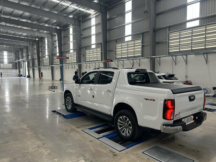 Марка Cartesy CTGT-3-3C Роликовая испытательная линия для транспортных средств Trinity Роликовый тестер тормозов с однопластинчатым тестером бокового скольжения с нагрузкой на ось для легковых автомобилей