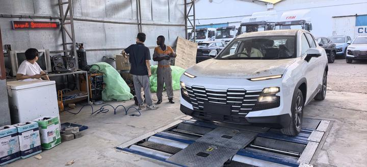 Тестер тормозов Cartesy brand Kenya 5-в-1 с роликами, нагрузкой на ось 4000 кг, боковым скольжением и тестером подвески