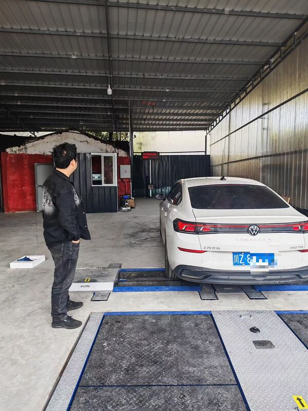 Пробная полоса для автосервиса Автомобиль Проверка тормозов на роликах Силы с осью Нагрузка с двойными пластинами Проверка бокового скольжения 10Т